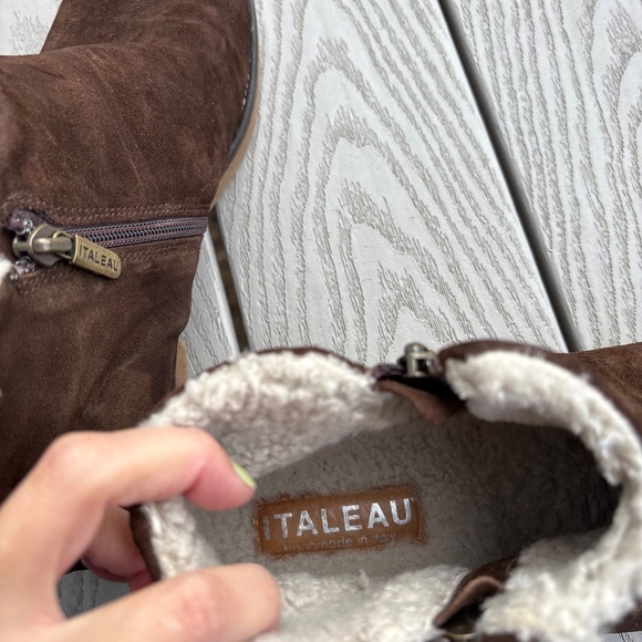 Italeau Waterproof Foliana Suede Round Toe Ankle Zip Booties US Size 10.5 - Picture 9 of 10